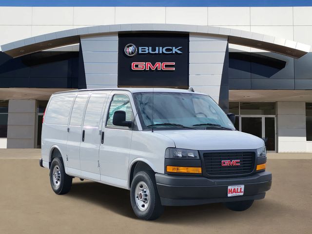 2024 GMC Savana Base