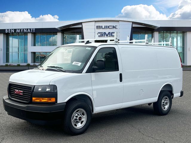 2024 GMC Savana Base