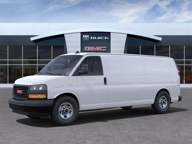 2024 GMC Savana Base