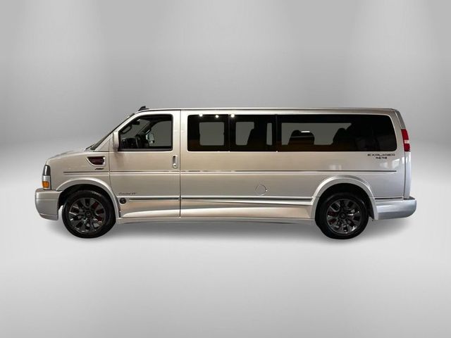 2024 GMC Savana Base