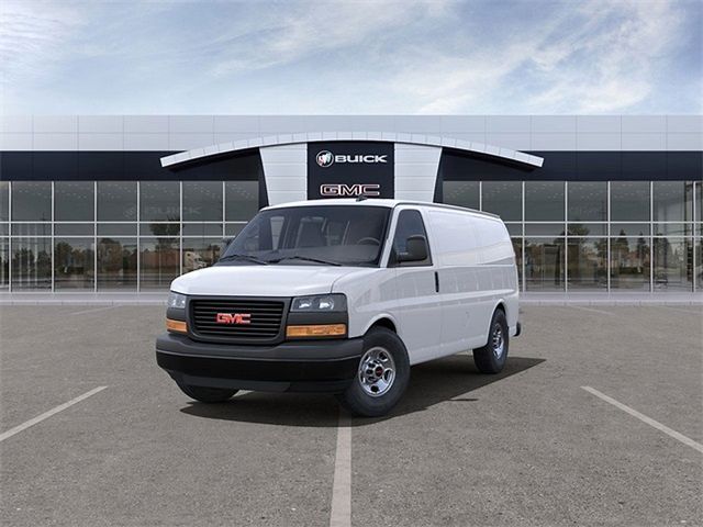 2024 GMC Savana Base