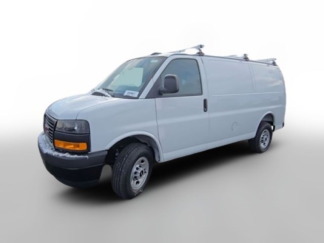 2024 GMC Savana Base