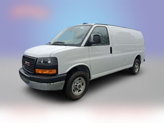 2024 GMC Savana Base