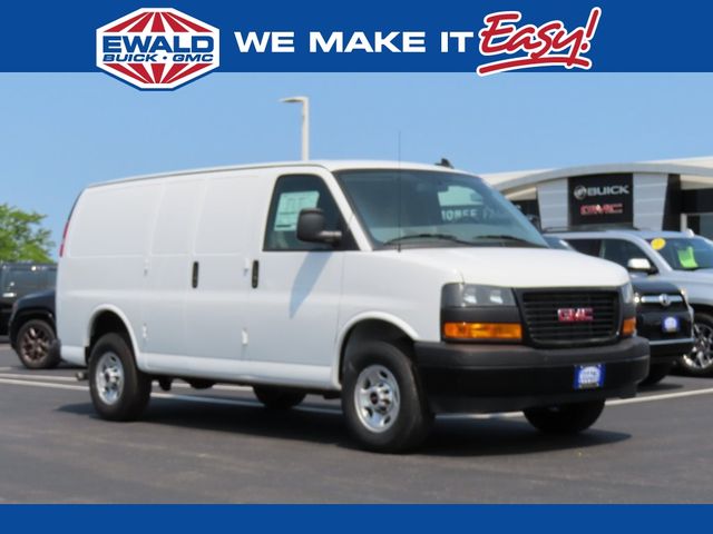 2024 GMC Savana Base