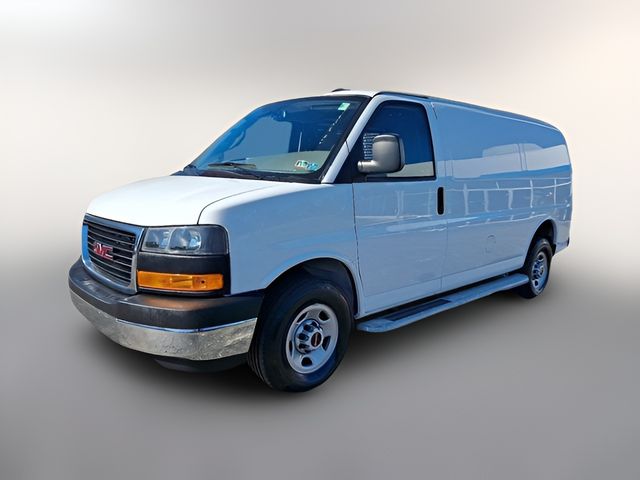 2024 GMC Savana Base
