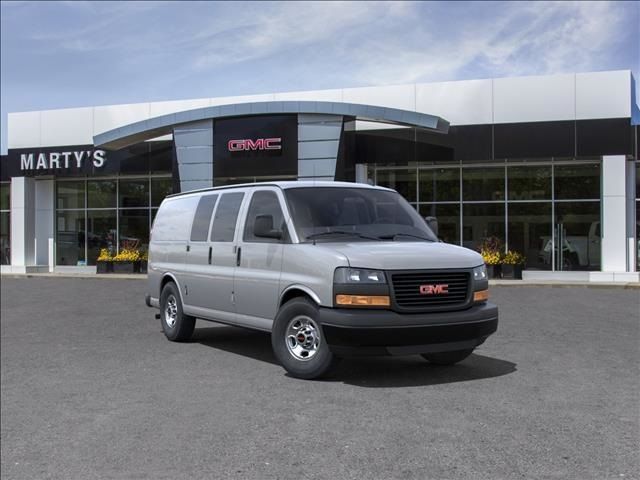 2024 GMC Savana Base