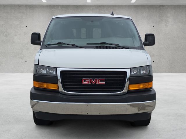 2024 GMC Savana Base