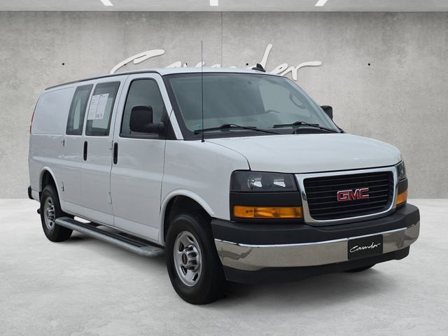 2024 GMC Savana Base