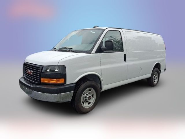 2024 GMC Savana Base