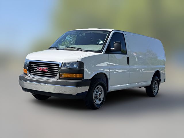 2024 GMC Savana Base