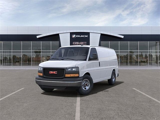 2024 GMC Savana Base