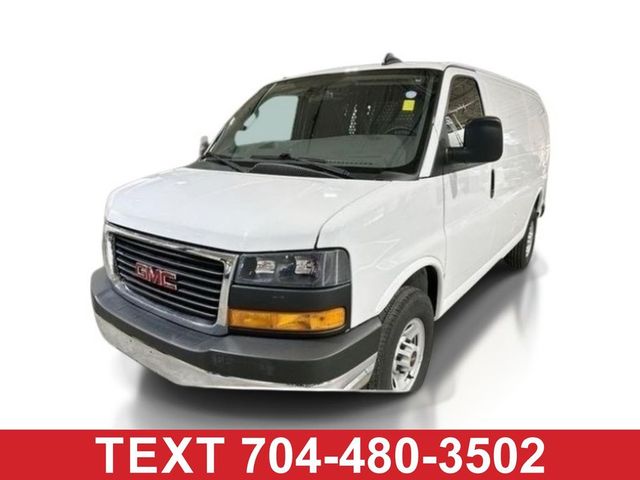 2024 GMC Savana Base