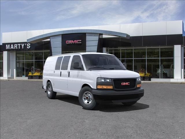 2024 GMC Savana Base