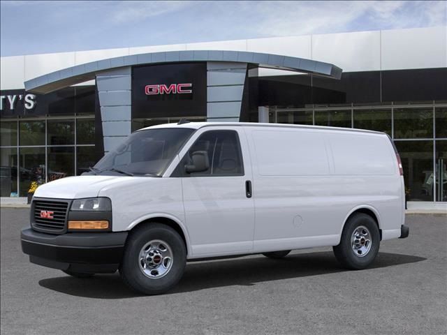 2024 GMC Savana Base