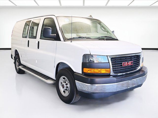 2024 GMC Savana Base