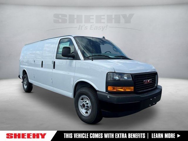 2024 GMC Savana Base