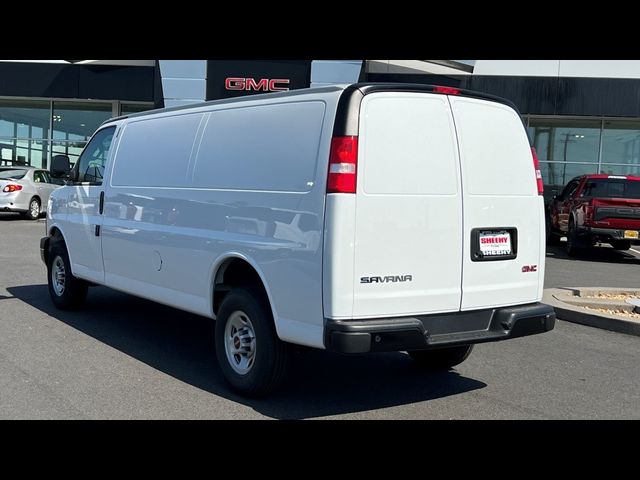 2024 GMC Savana Base