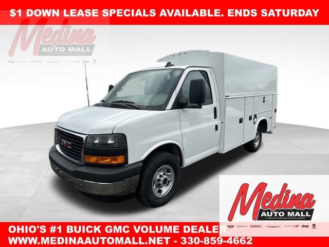 2024 GMC Savana Base