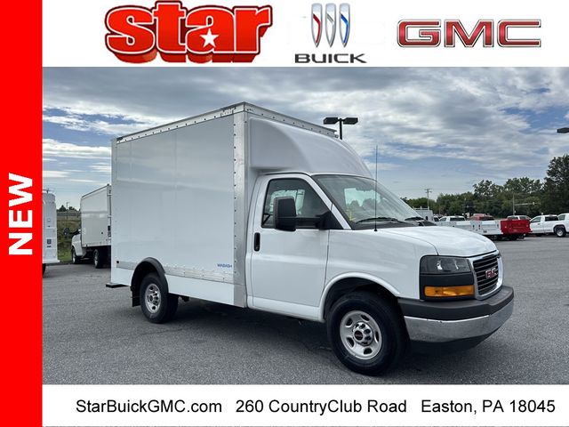 2024 GMC Savana Base