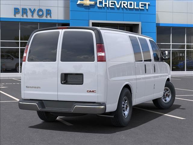 2024 GMC Savana Base