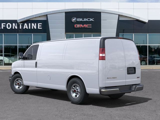 2024 GMC Savana Base