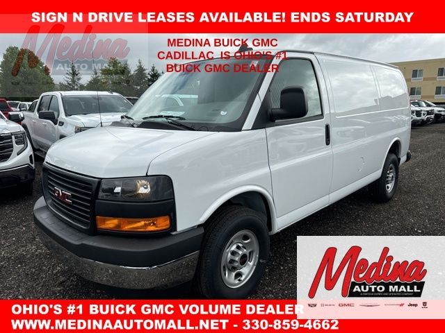 2024 GMC Savana Base