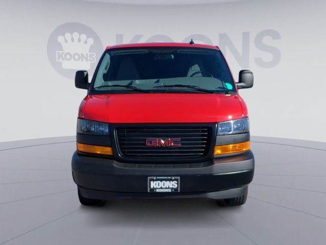 2024 GMC Savana Base