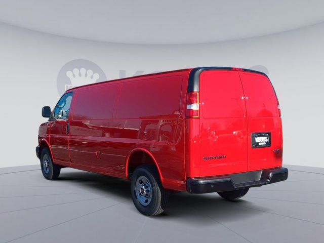 2024 GMC Savana Base