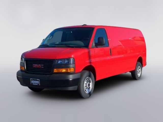 2024 GMC Savana Base