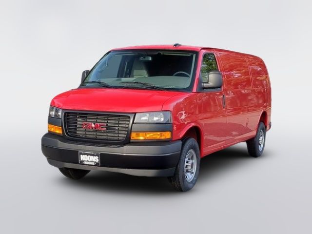 2024 GMC Savana Base