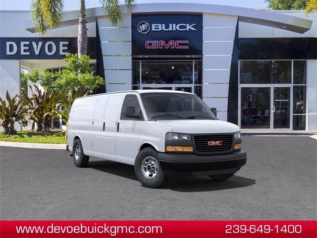 2024 GMC Savana Base