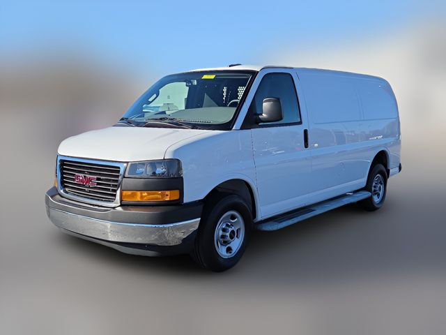 2024 GMC Savana Base