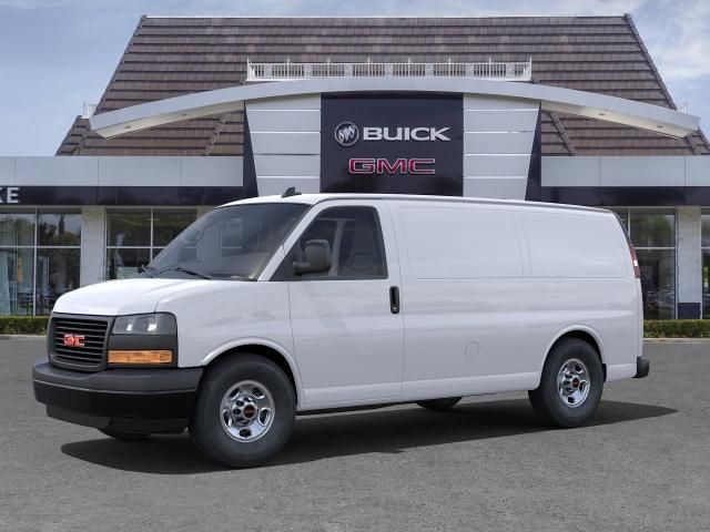 2024 GMC Savana Base