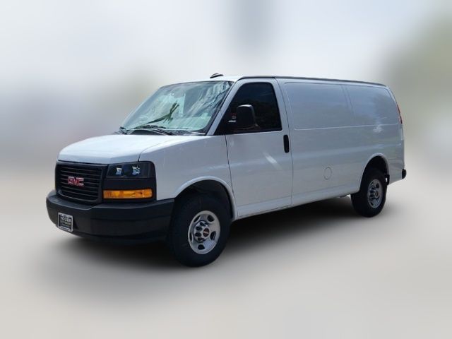 2024 GMC Savana Base