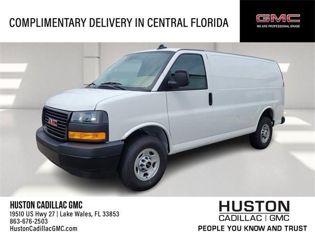 2024 GMC Savana Base