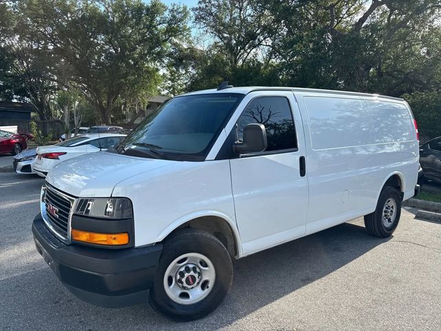 2024 GMC Savana Base