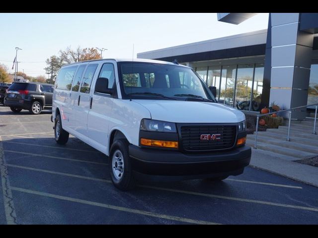 2024 GMC Savana Base