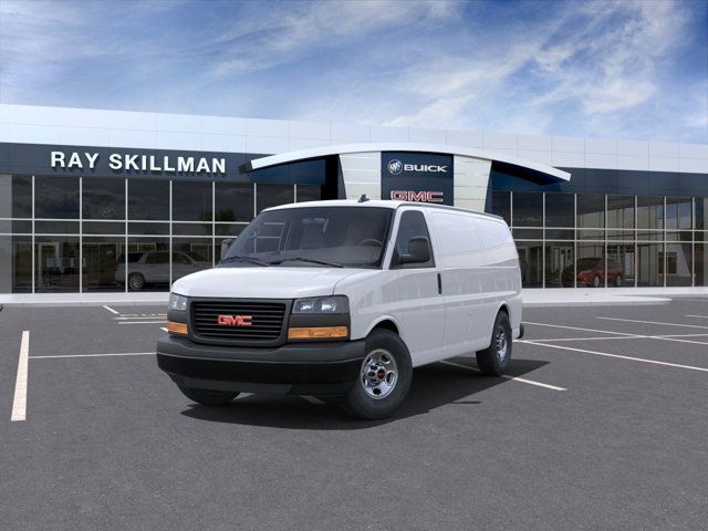 2024 GMC Savana Base