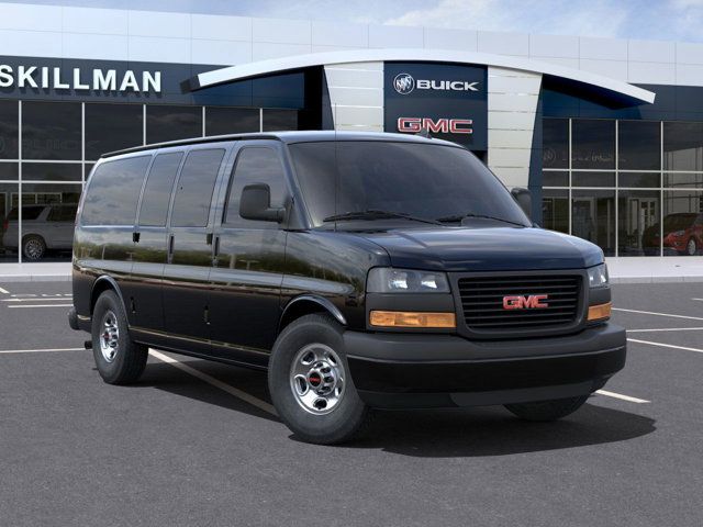 2024 GMC Savana Base