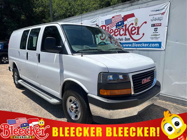 2024 GMC Savana Base