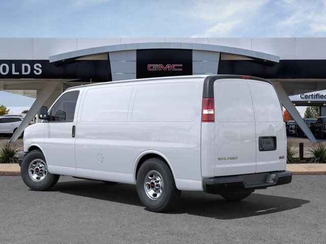 2024 GMC Savana Base