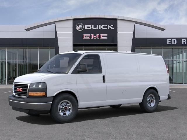 2024 GMC Savana Base