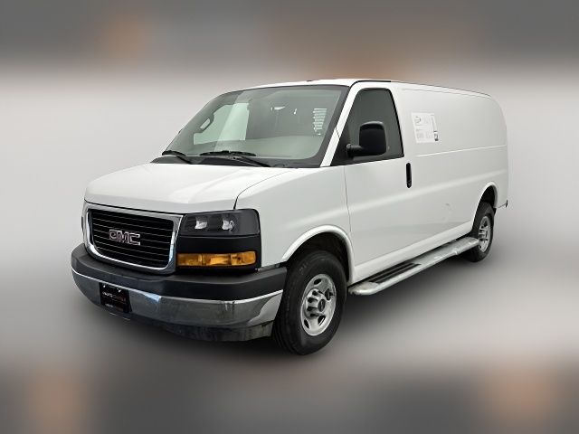 2024 GMC Savana Base