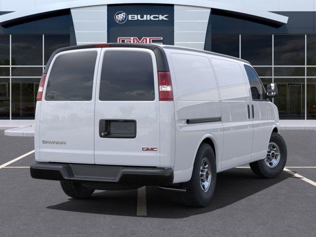 2024 GMC Savana Base