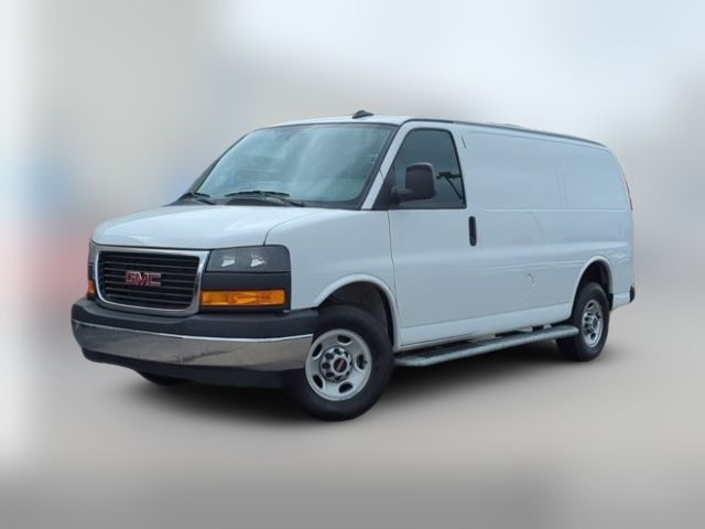 2024 GMC Savana Base