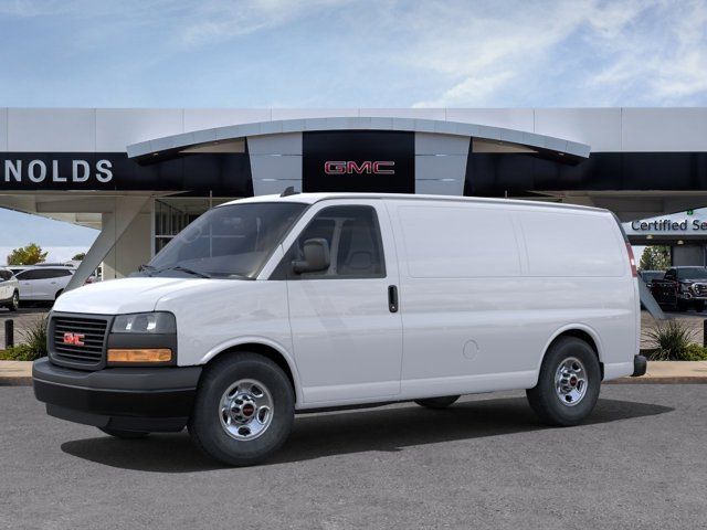 2024 GMC Savana Base