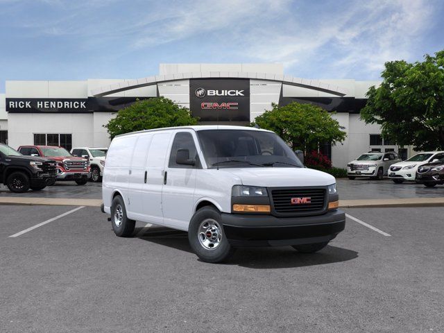 2024 GMC Savana Base