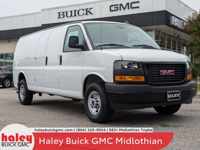 2024 GMC Savana Base