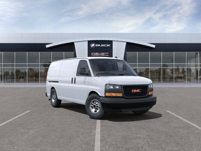 2024 GMC Savana Base