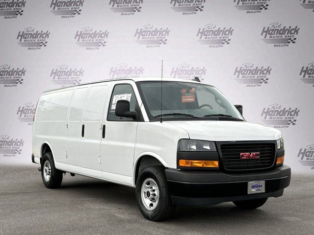 2024 GMC Savana Base